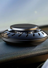 Solar-Powered Car Air Freshener – Rotating Turbine Aromatherapy Diffuser with Natural Beechwood Essential Oil Sticks